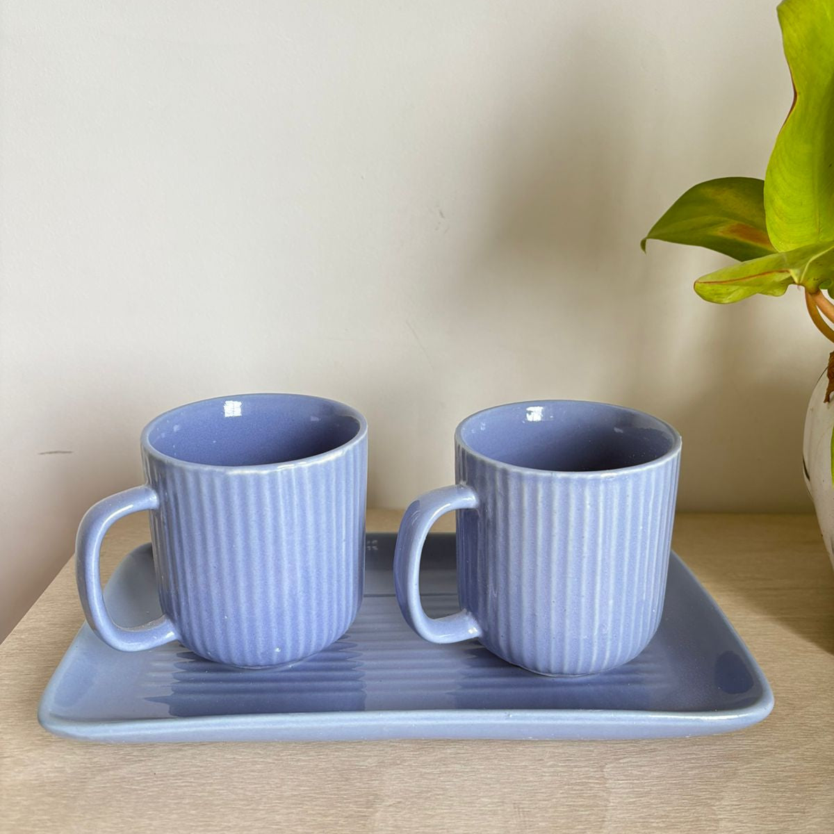 Mugs with Tray