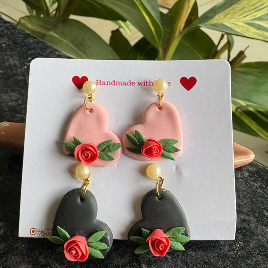 Set of 2 Earrings (hearts)