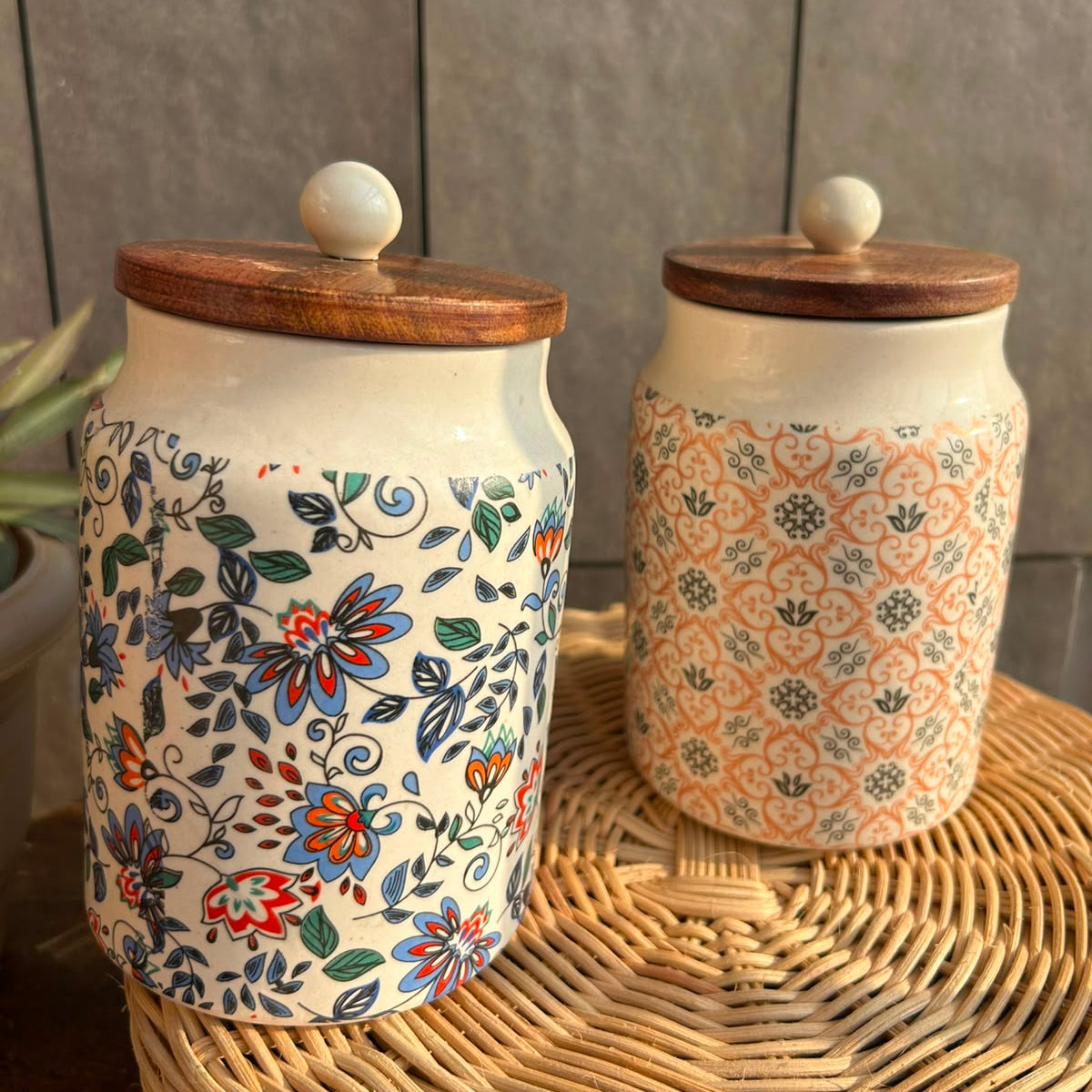 Aurelia Jars
